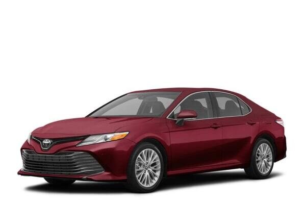 Взять на прокат Седан Toyota Camry 2022