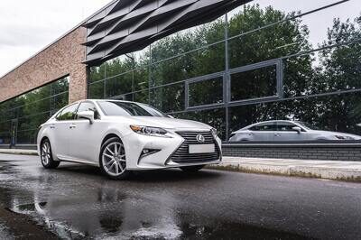 Фото Lexus ES200